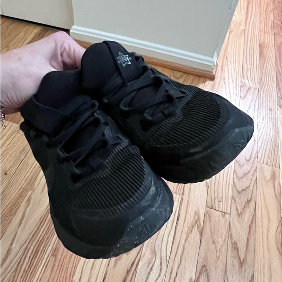 Nike Star Runner 4 Running Shoe Little Kid Black Athletic Sneakers - Picture 5 of 8